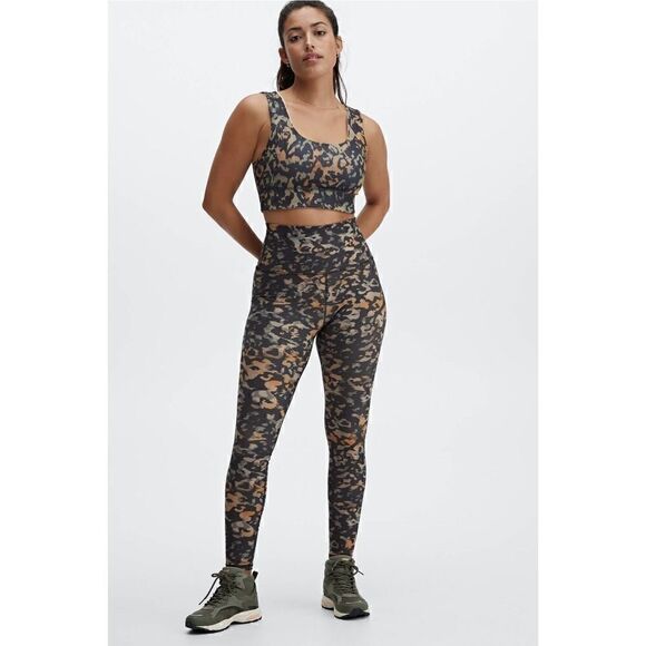 Fabletics Harlow Reversible Medium Impact Sports Bra Wild Camo Gaia Medium - Picture 5 of 13
